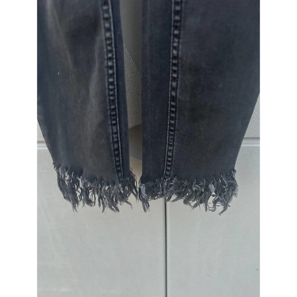 Free People Vintage Black Great Heights Frayed Distressed Skinny Jeans Size 24 - Picture 14 of 16